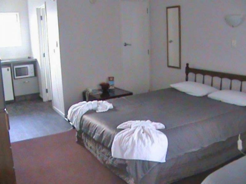 Burgundy Rose Motel Фангареи Экстерьер фото